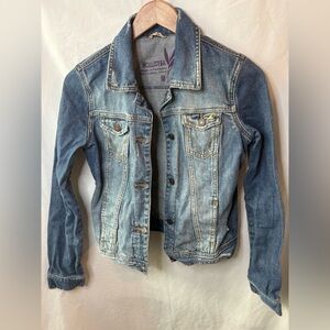 Hollister Women's Classic Blue Jean Jacket